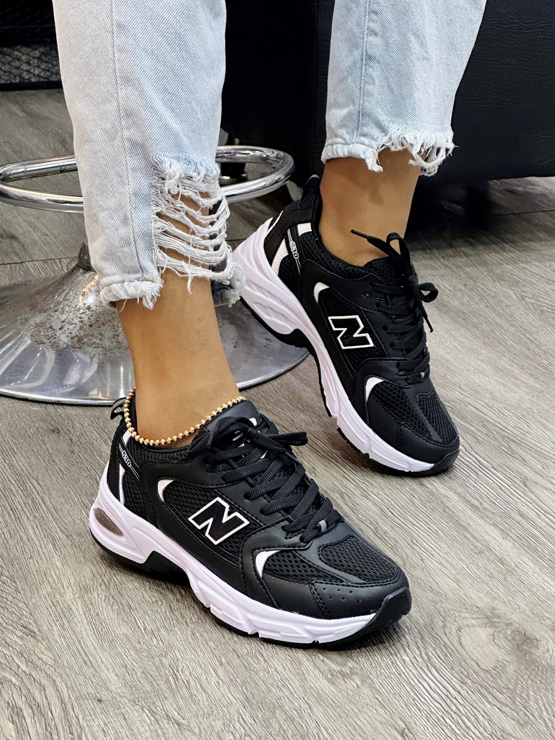 New Balance 530