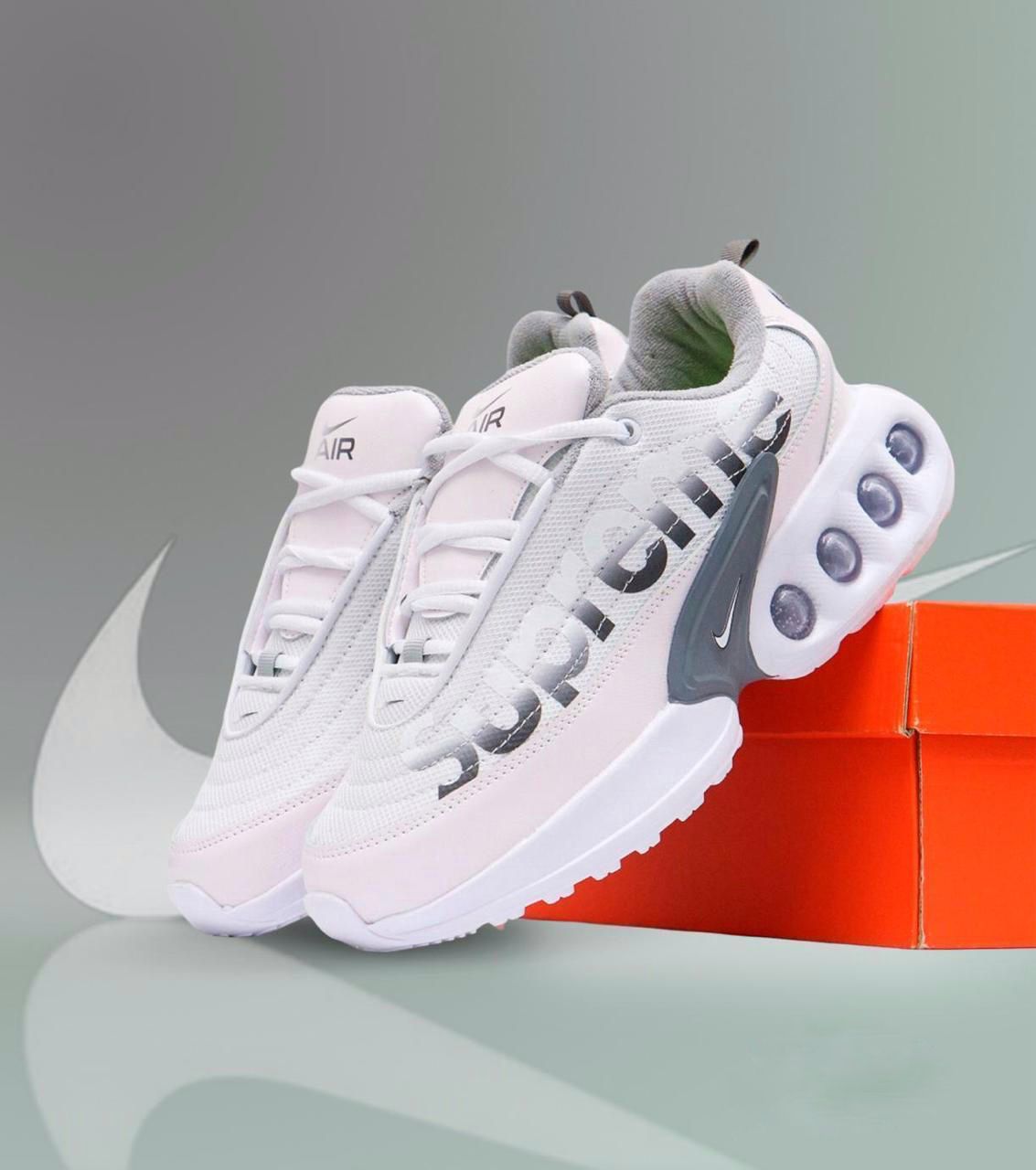 Deportivo Supreme para mujer
