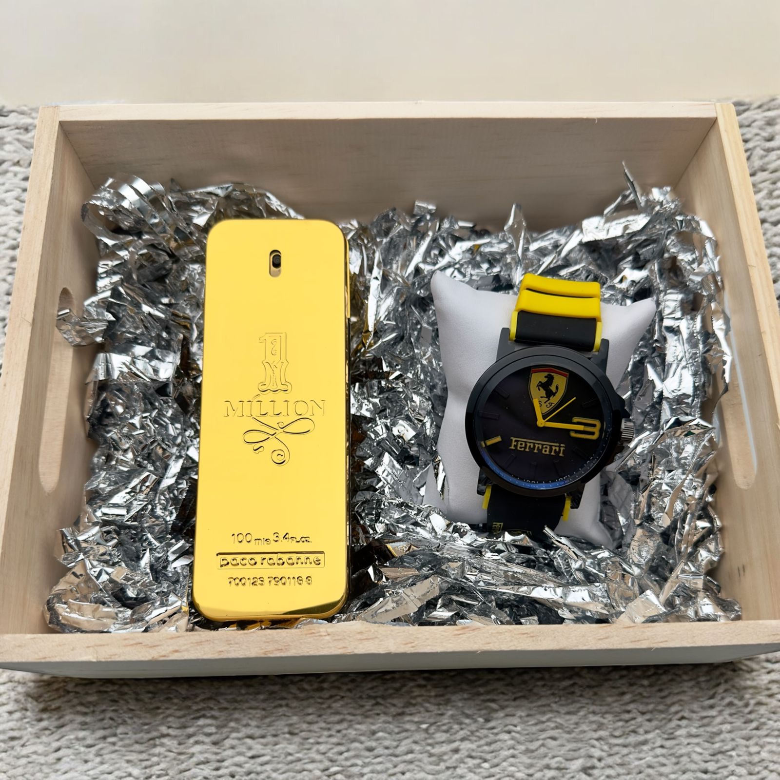 Combo Caballero – Reloj + Perfume + Caja de Presentación en Madera