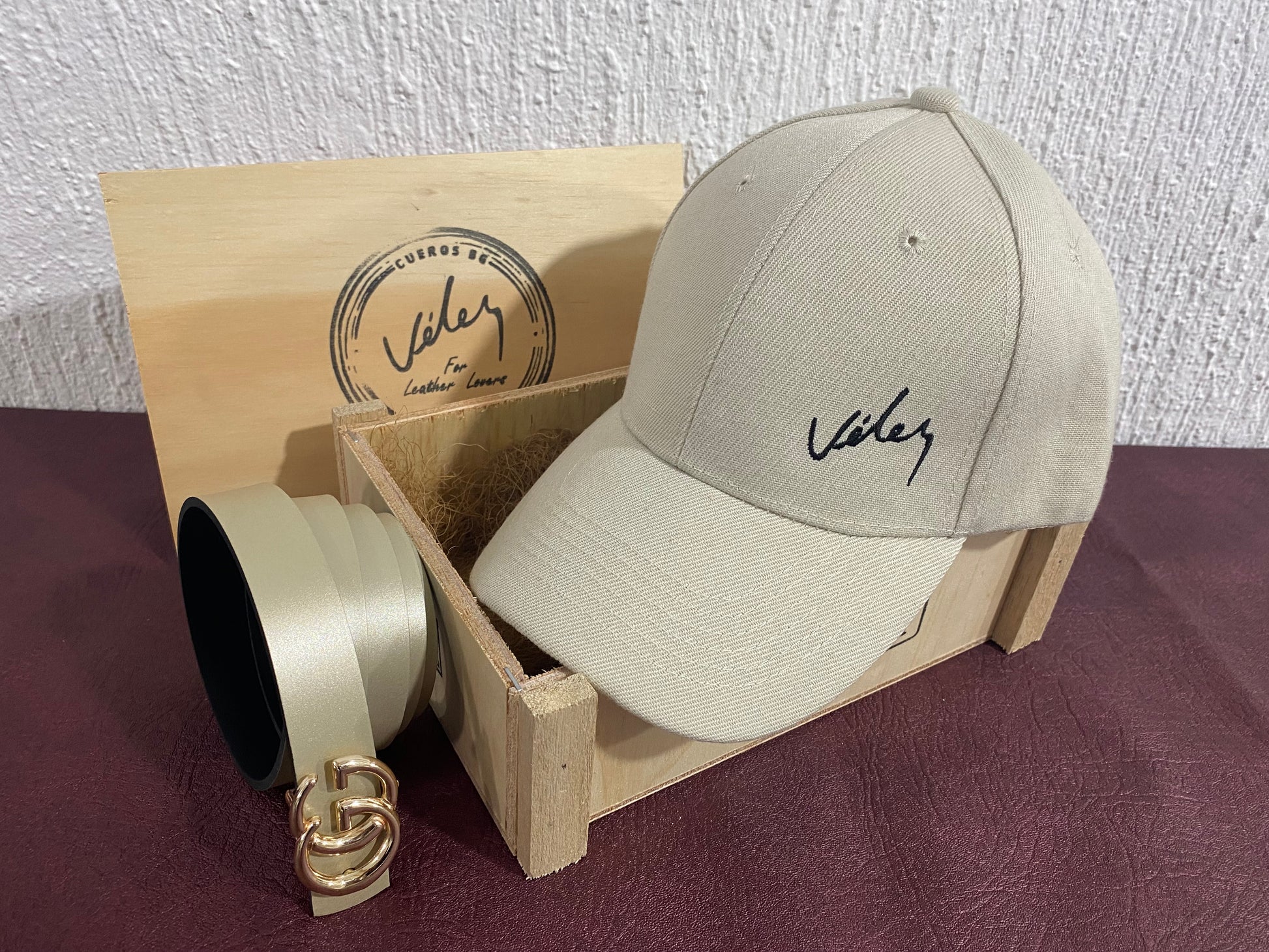 Correa Doble Faz Réplica GUCCI + Gorra Vélez