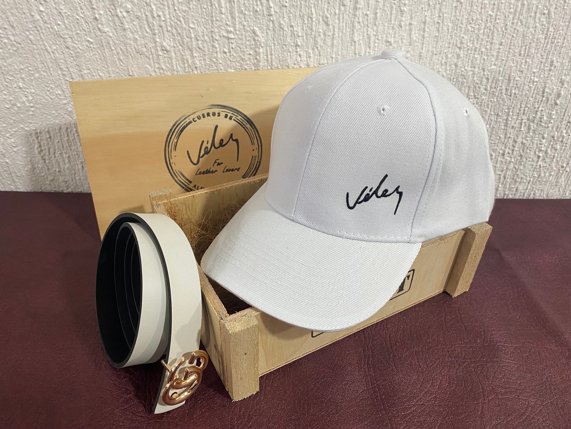 Correa Doble Faz Réplica GUCCI + Gorra Vélez