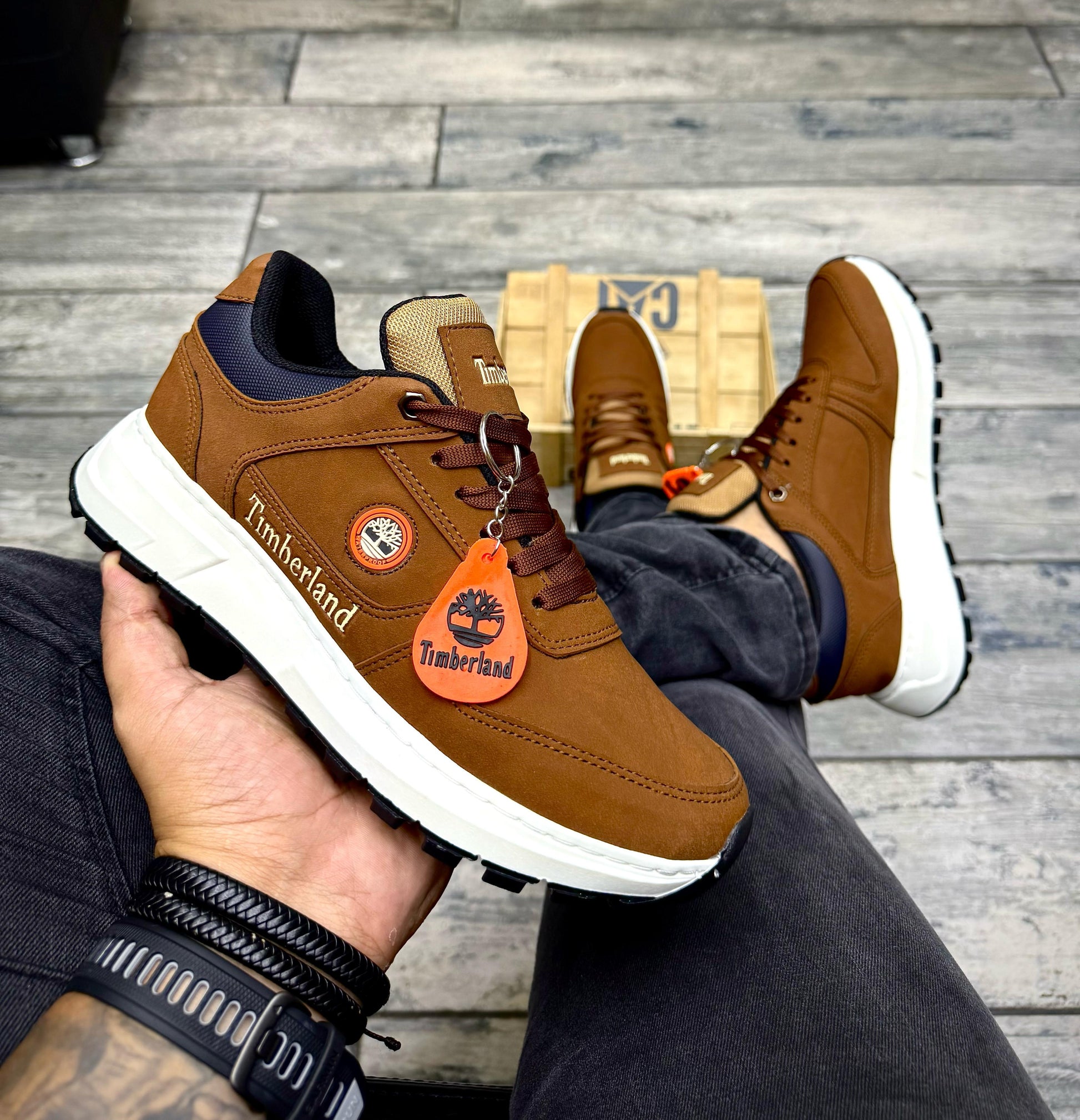 Tenis TM013 Llavero Caballero Exclusivo