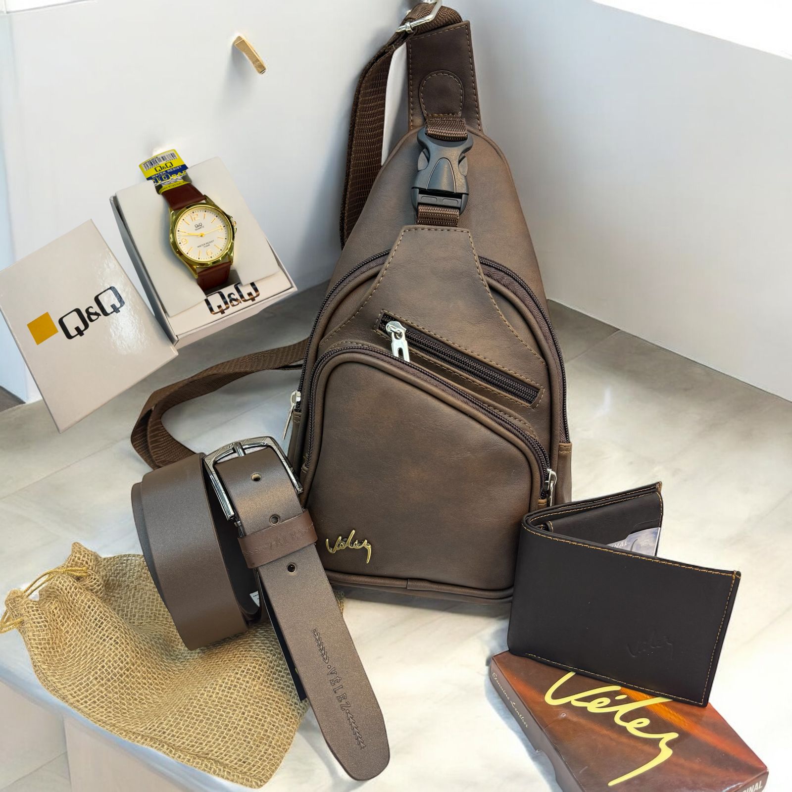 Trío Perchero Vélez Caballero + Reloj de Obsequio